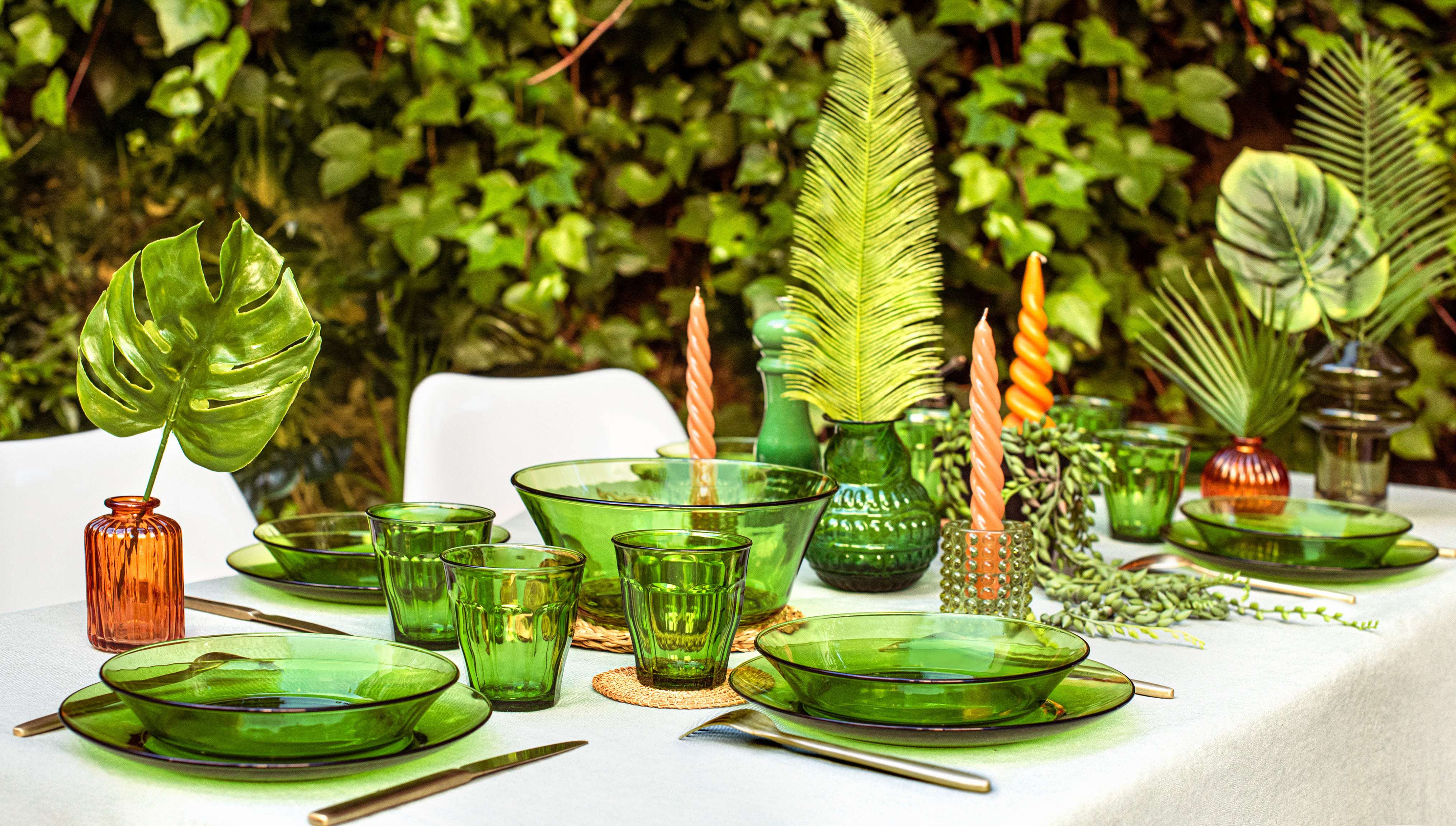 Lys Green Glass Soup Bowl 7.625" - Set of 6 - Image 4